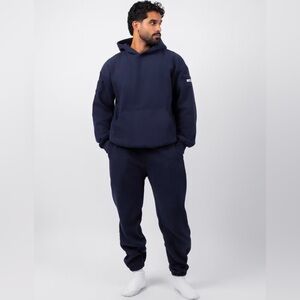 NWT 2 Pcs Comfrt Travel Essentials Hoodie & Travel Essentials Sweatpants Size M